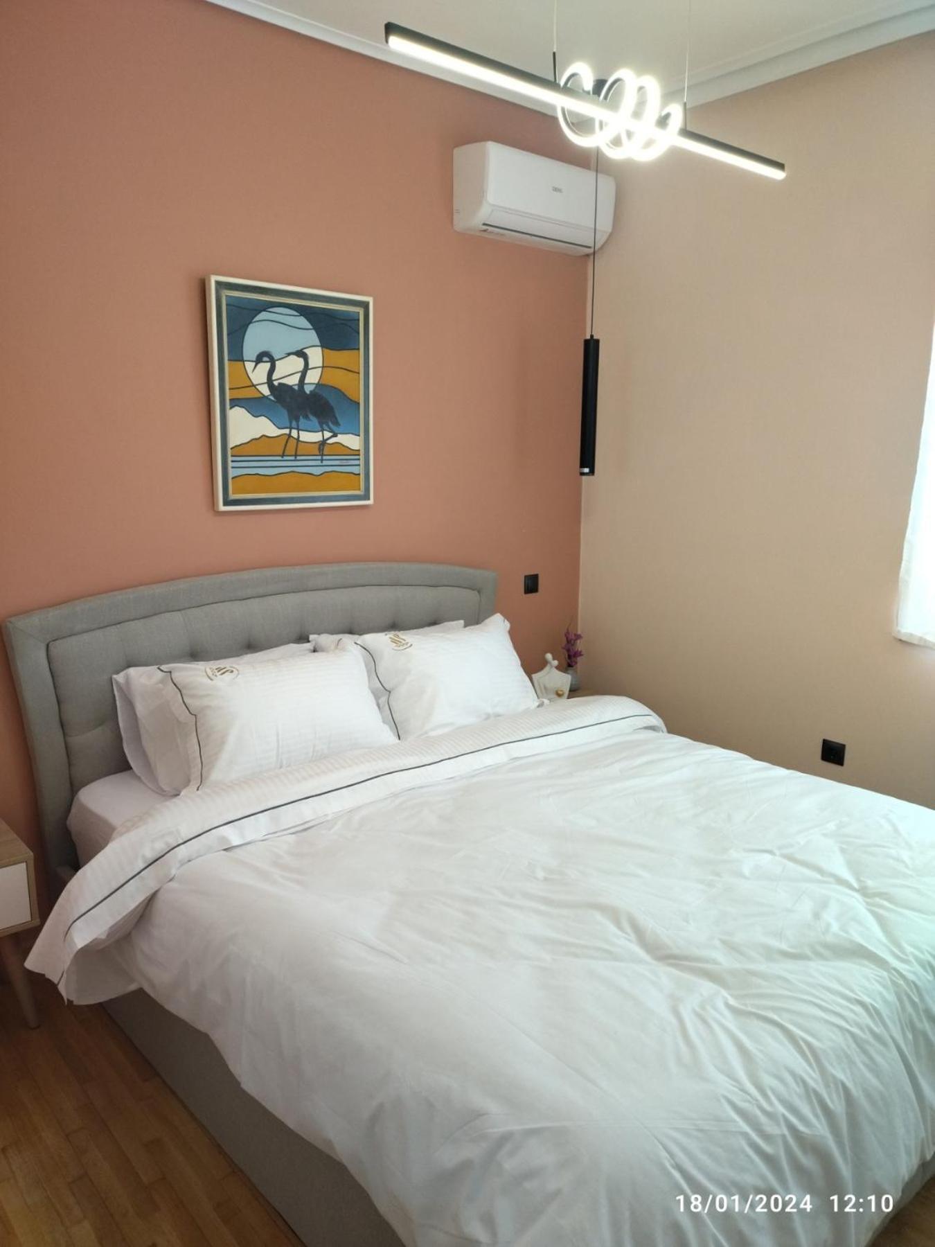 Swan Paradise Glyfada Apartment Athene Buitenkant foto