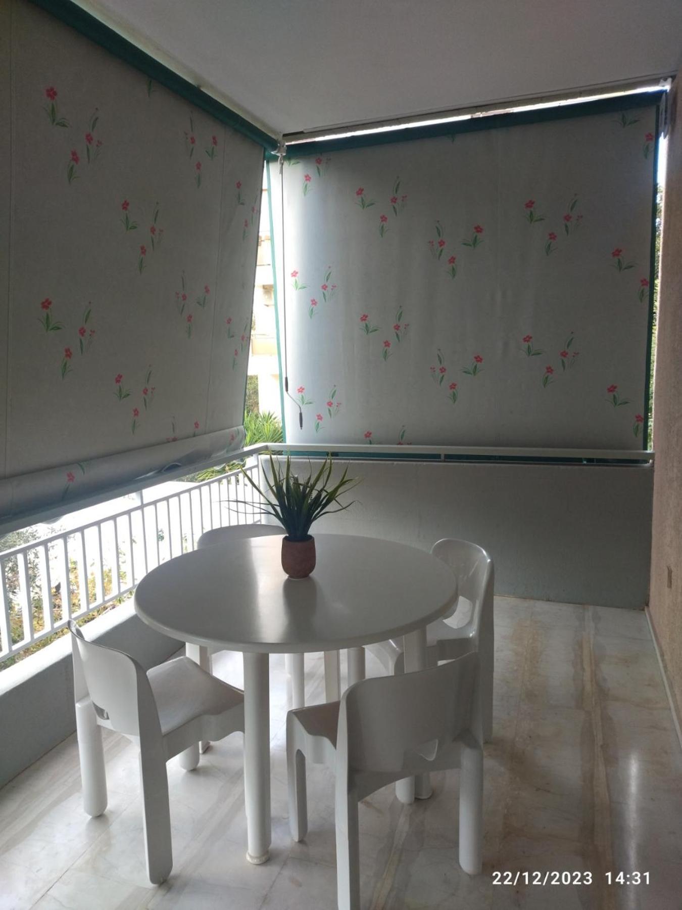 Swan Paradise Glyfada Apartment Athene Buitenkant foto